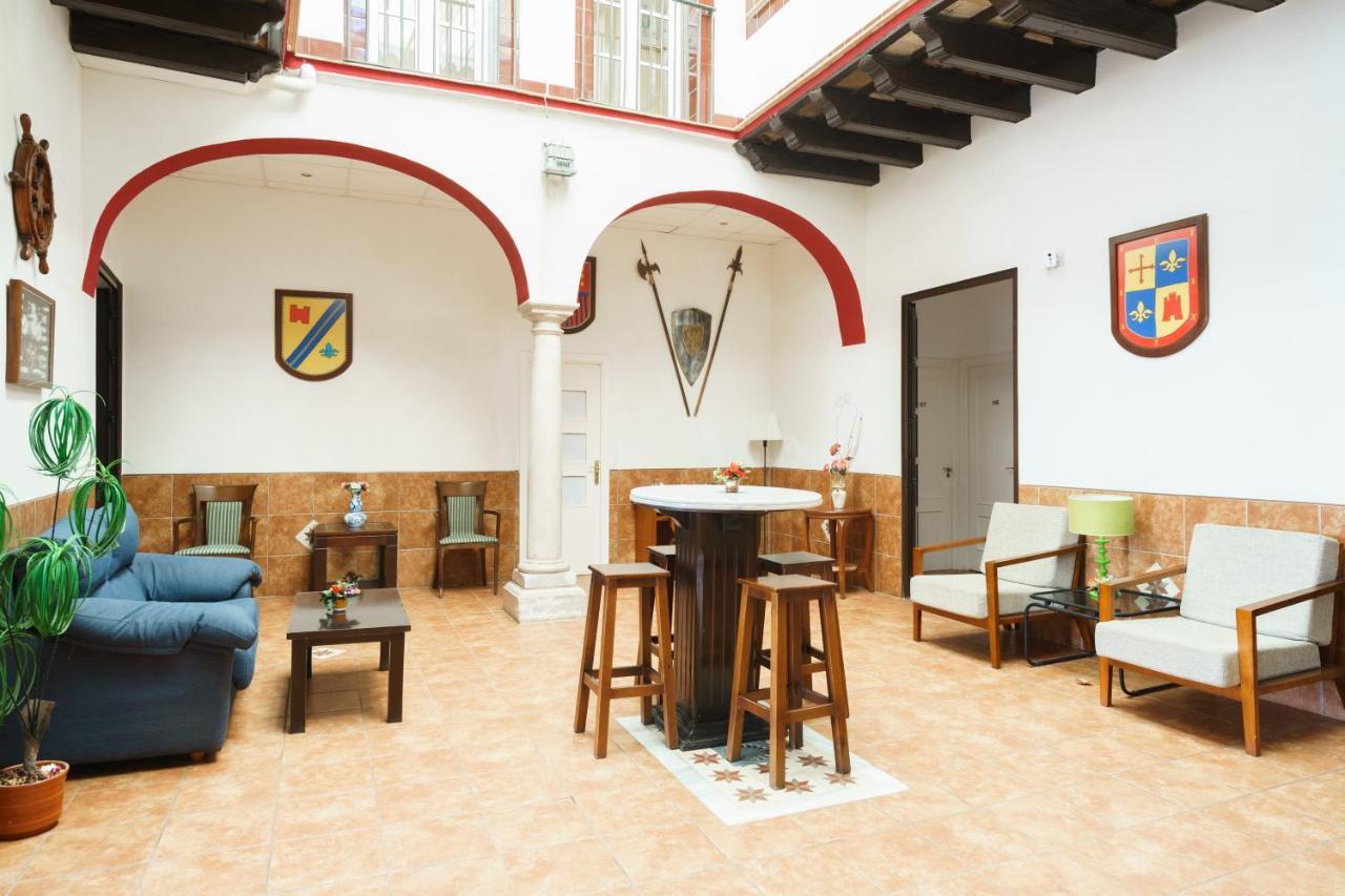 Hotel Carlos V Jerez By Vivere Stays 赫雷斯 外观 照片