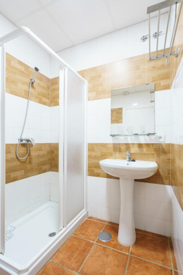 Hotel Carlos V Jerez By Vivere Stays 赫雷斯 外观 照片