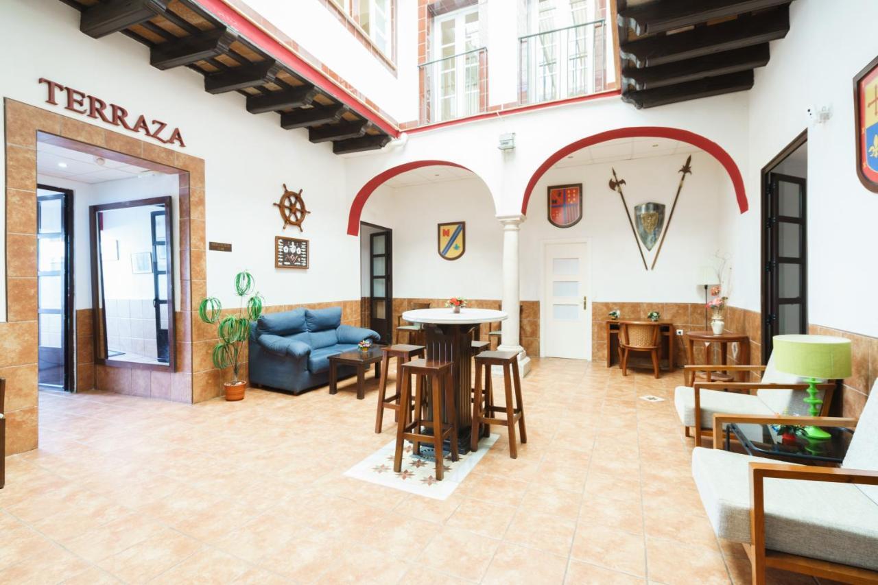 Hotel Carlos V Jerez By Vivere Stays 赫雷斯 外观 照片